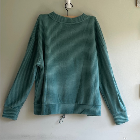 Women’s Simple Vera Vera Wang Drawcord hem cozy Pullover Top Grenada Green/ L - Picture 4 of 6
